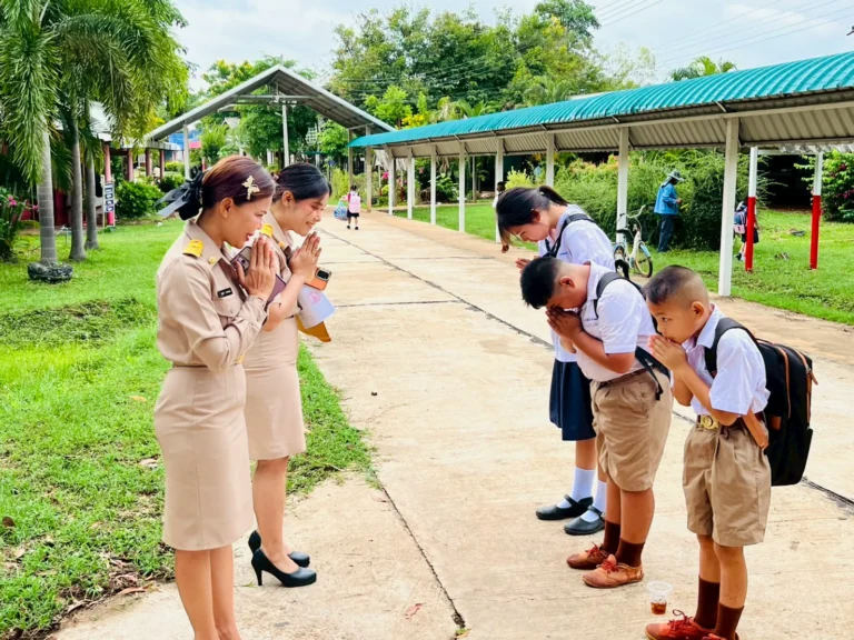 บรรยากาศการเปิดเรียนวันแรก ของภาคเรียนที่ 1 ปีการศึกษา 2569